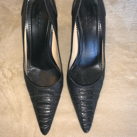 Black Gucci heels - Picture 3 of 4